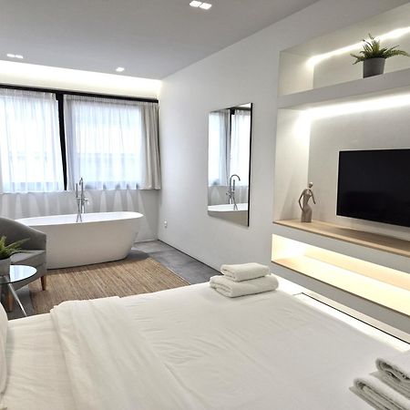 The Dazzling Glimpse Acropolis Suites Athens Exterior photo