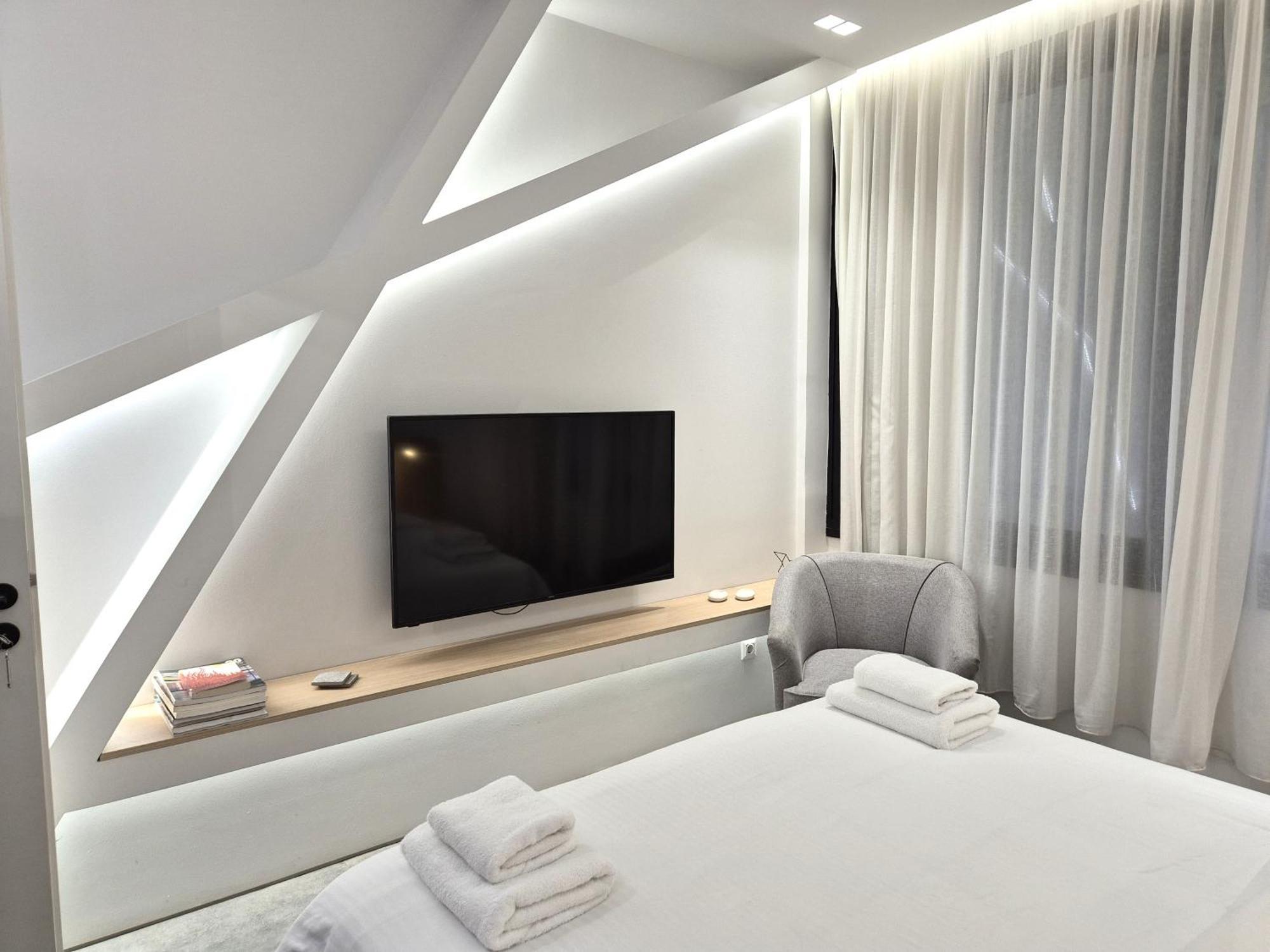 The Dazzling Glimpse Acropolis Suites Athens Exterior photo
